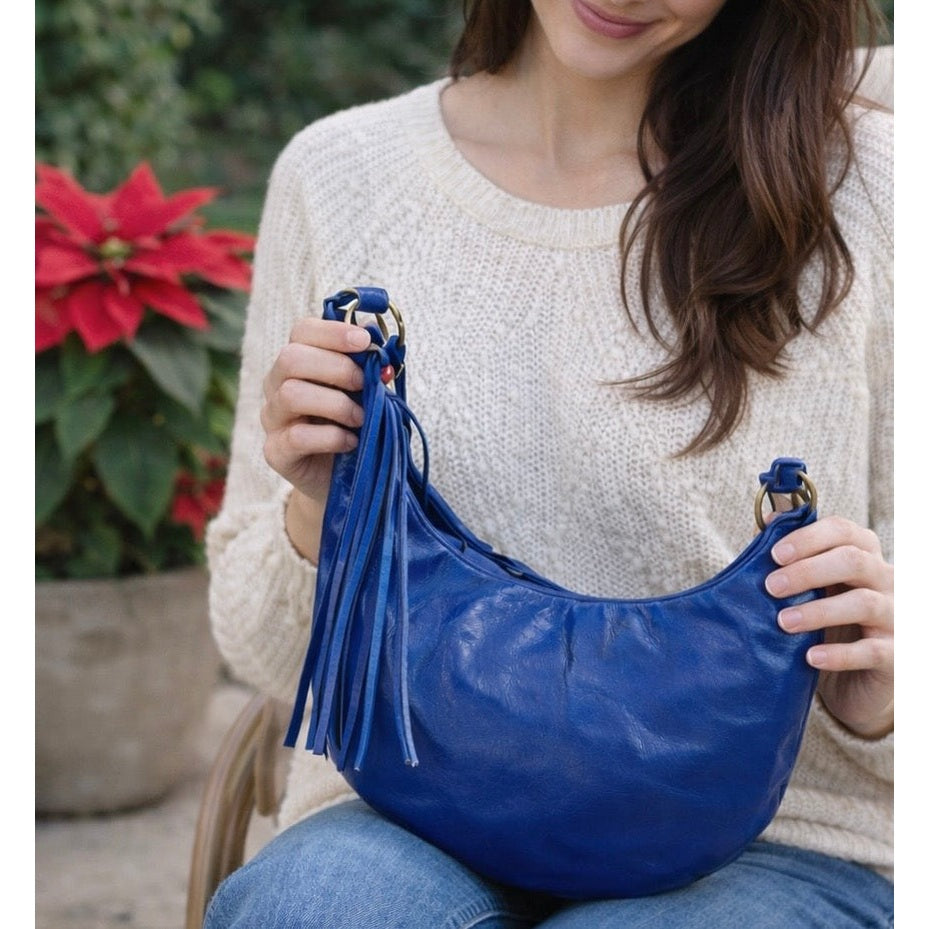 Bolso luna, el diseño timeless.