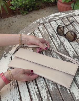 Cartera Baguette piel premium